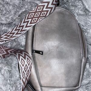 Stylish Gray crossbody with Geometric Strap